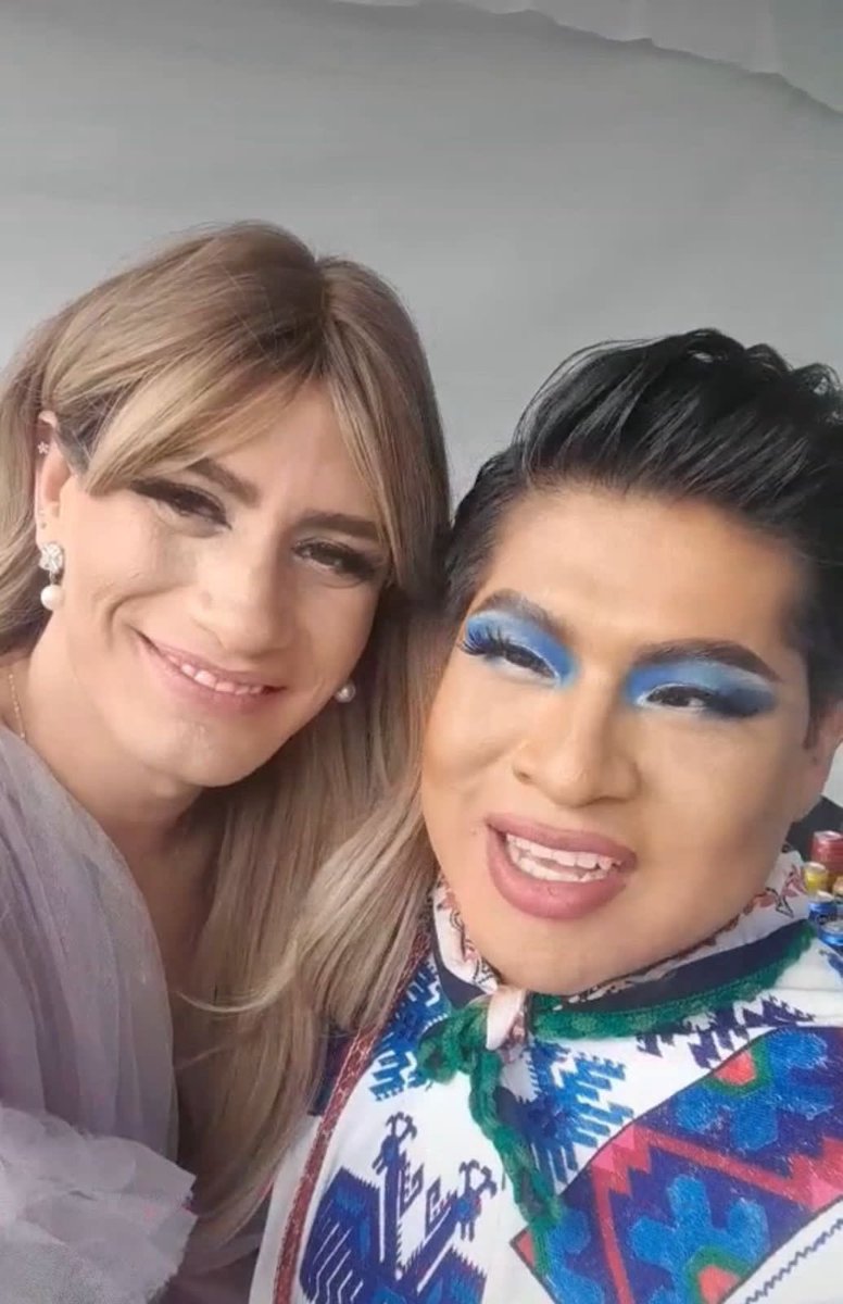 ChakalezE1's tweet photo. @Mich_Sqat Pero si Luciana es puro engaño, usa faceapp a todo lo que da, mira como es en realidad. https://t.co/aK3c4bUdSg