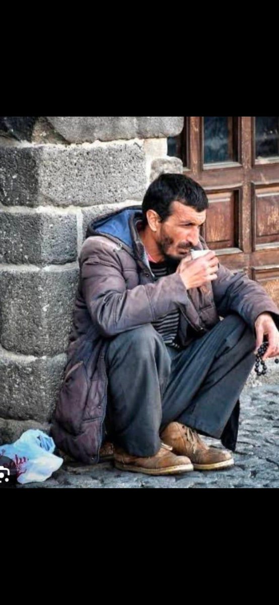 OSefkan's tweet photo. Allah rahmet eylesin,
Mekanın cennet olsun Güzel insan.

#ramazanhoca https://t.co/JmF65ION9o