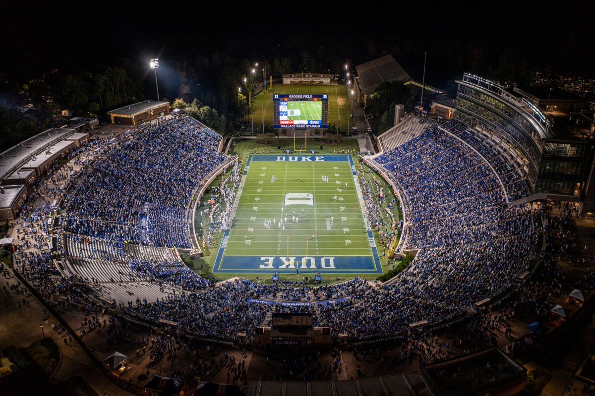 #AGTG the blessings keep coming. I’m excited to receive an offer from Duke! Thank you @CoachZohn @Coach_MannyDiaz @DukeFOOTBALL #BleedBlue #Duke @barlow_coach @MattGriffis16 @WGroveFootball1 @SpeedhouseV