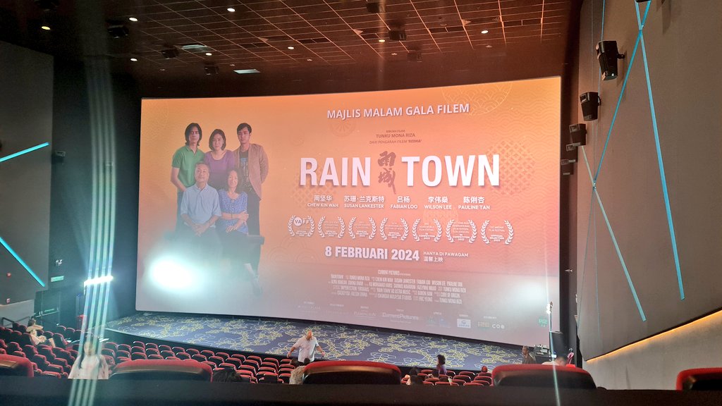 Beautiful story-telling, award-winning acting (not a single over-actor), and a lovely portrayal of life in Taiping.

Loved the societal issues they raised, without treating the audience as idiots. Subtle, and impactful ✨️

#RecommendedWatch #RainTown