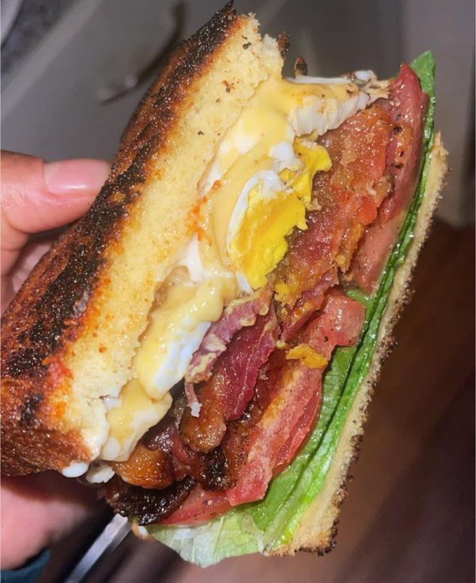 When I say “I’m about to make a sammich” this is what I meannnnn🤤🤤🤤