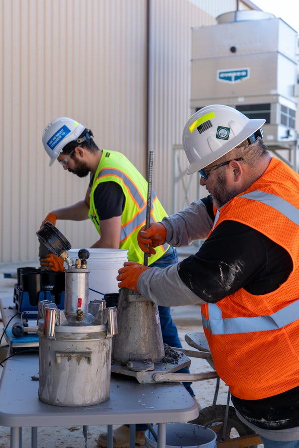 Big thanks to Ingram Ready Mix &amp; 5M for joining us in a groundbreaking moment for Solidia — a successful first concrete pour in Texas with Solidia SCM™! Together, we redefine what's possible in concrete technology! Here's to more groundbreaking moments &amp;  sustainable solutions.