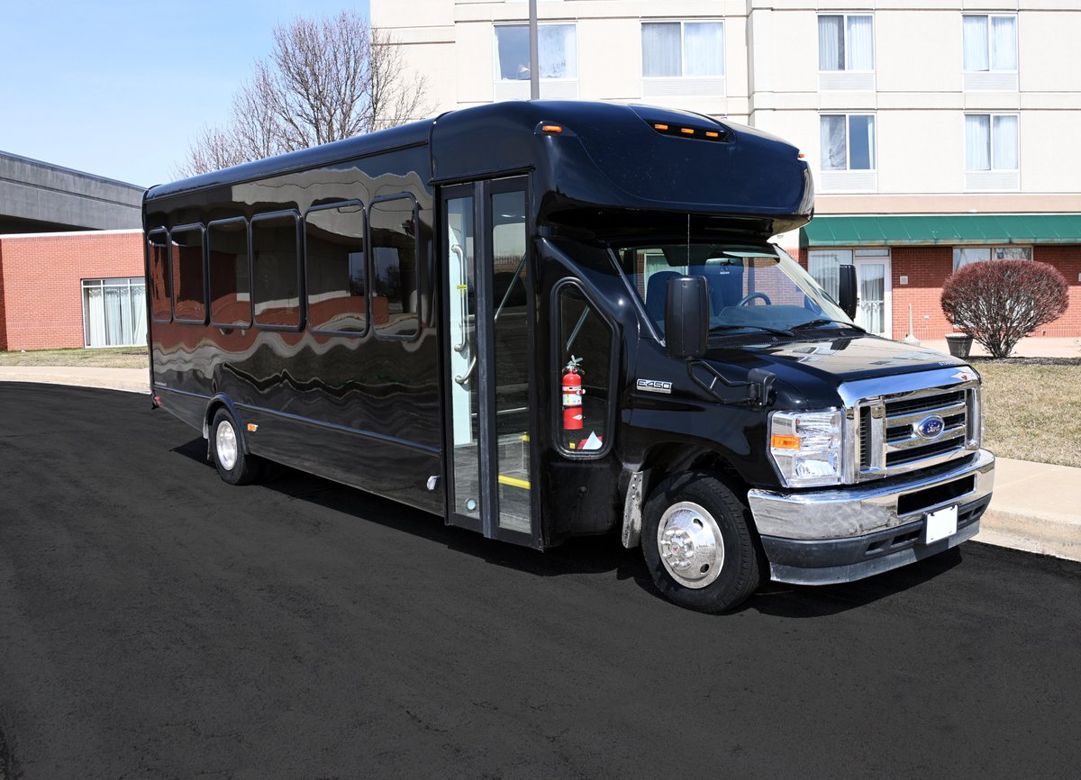 Midwest Transit Equipment tweet media