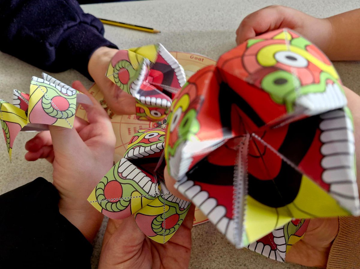_SuttonHouse_'s tweet photo. Chinese New Year 🐉 preparations have started in Reach+ class. Look out for our next activities….
⭐️#Chinesenewyear2024 #art #gettingcreative #understandingofworld #personnaldevelopment
#lunamoon https://t.co/amYtDPJlAi