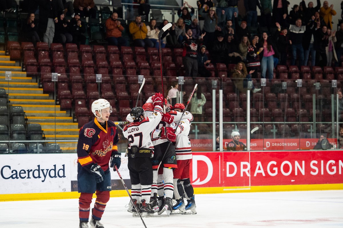 CardiffFireIHC's tweet photo. πΈ Check out the action photo highlights of Sunday's win against Guildford (3/3) #FirePhotos π₯
Photos by @JamesAssinder https://t.co/kfYS41igOl