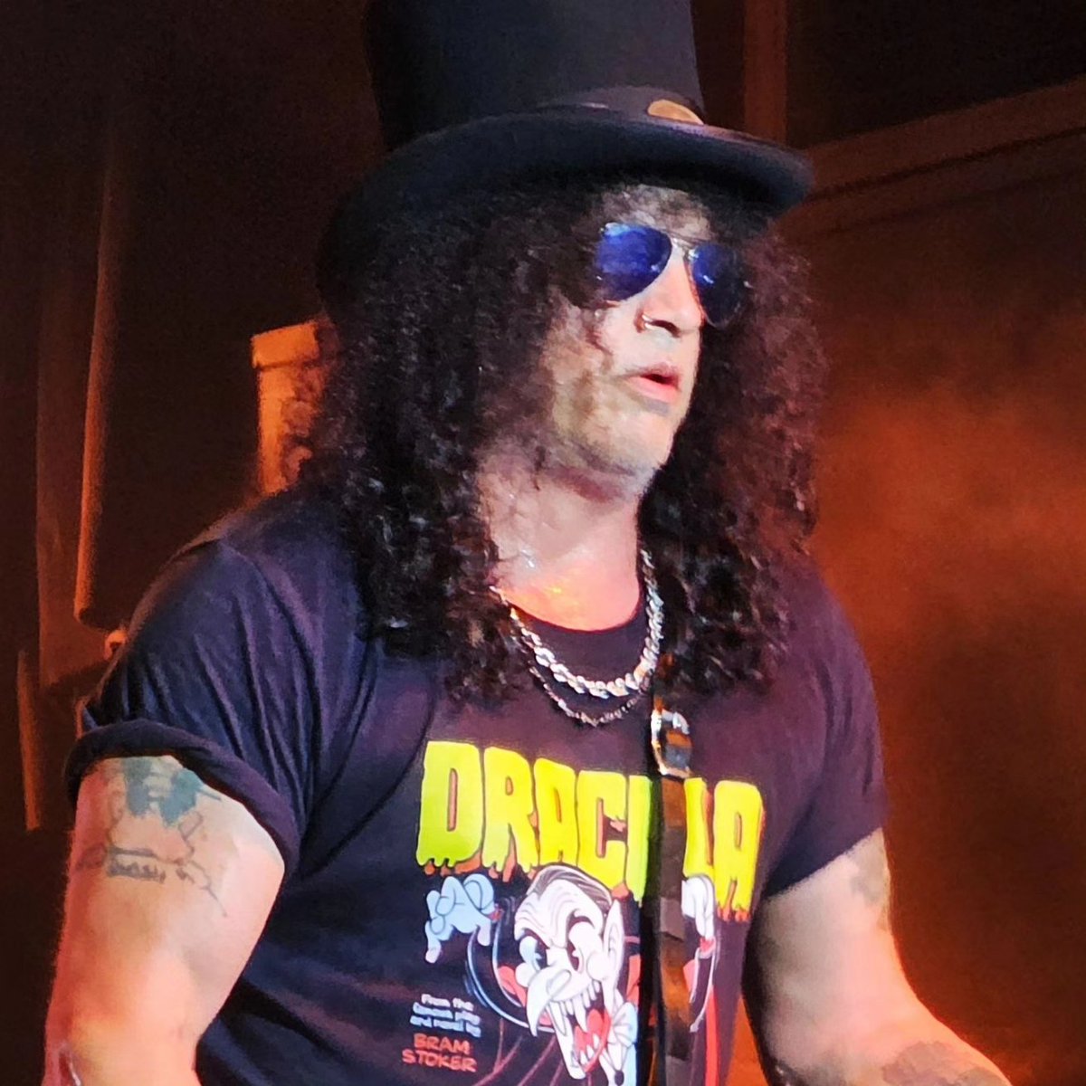 addict_slash's tweet photo. #Brazil #belohorizonte 🇧🇷 #arenahall #theriverisrisingtour 2024 @slash feat @MylesKennedy and #TheConspirators @brentfitz @franksidoris @todddammitkerns #BrentFitz #toddKerns #frankSidoris #MylesKennedy #Slash #smkc 📷 marinho Avendanha ©️ https://t.co/ZMDCMRwWUM