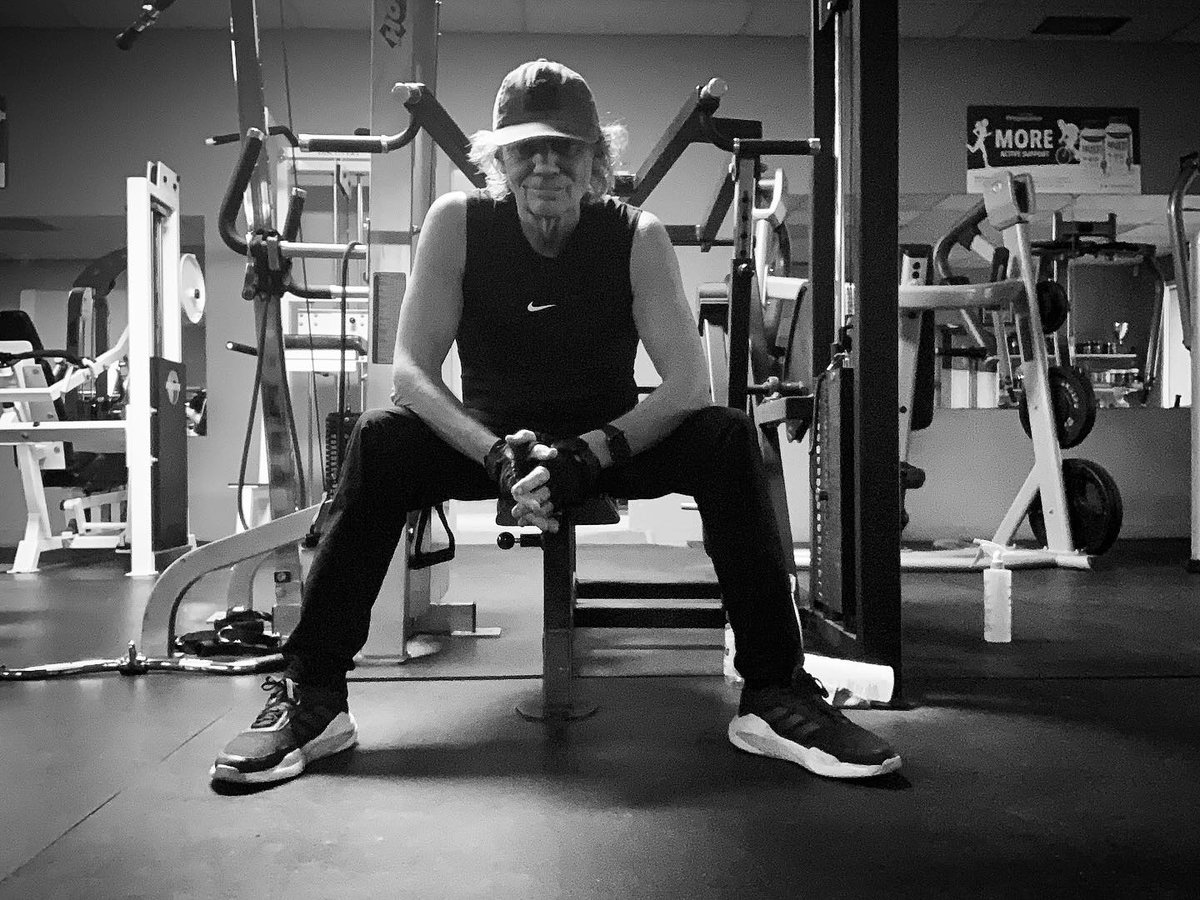 richactor's tweet photo. I love these calm little moments before the gym morning rush.
#empytygym
#thereadinessisall https://t.co/NMfDNGNppI