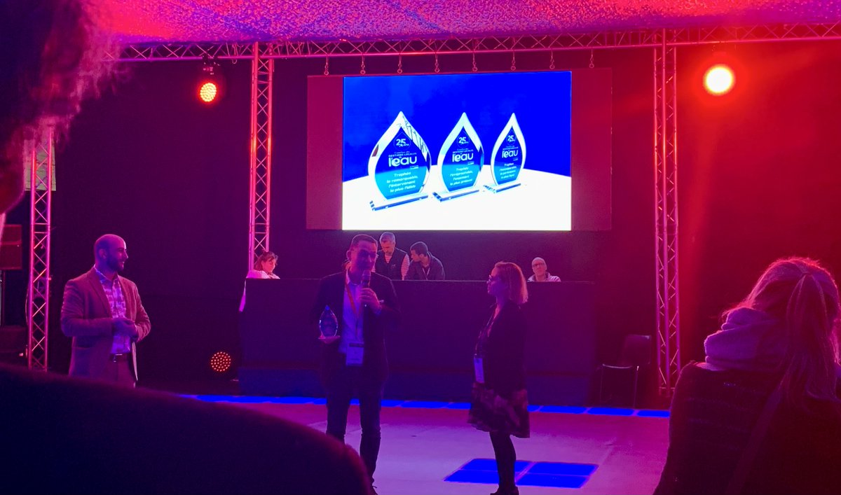 CarrefourEau's tweet photo. 🎉#CGLE célèbre ses 25 ans avec une soirée privée inoubliable !🥂

@IDEAL_Co tient à remercier ses chers partenaires, participants et exposants, d'avoir été à ses côtés durant toutes ces années de succès🙏

Restez connectés, de nombreuses surprises vous attendent demain ! https://t.co/dQFodxZhcT