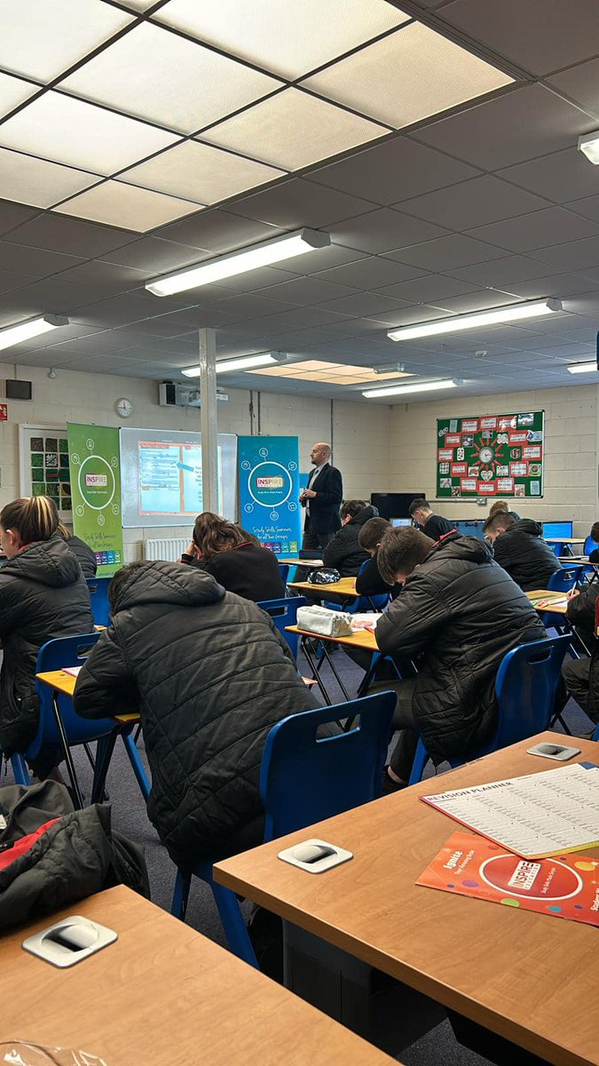 CFionnchua's tweet photo. 1st, 2nd, and 5th year students have been taking part in study skills workshops presented by Inspire Education.  These workshops help students to develop the mindset and study skills needed for academic success. #academicexcellence #studentcentred #wearecetb https://t.co/vnFwsg50Yd