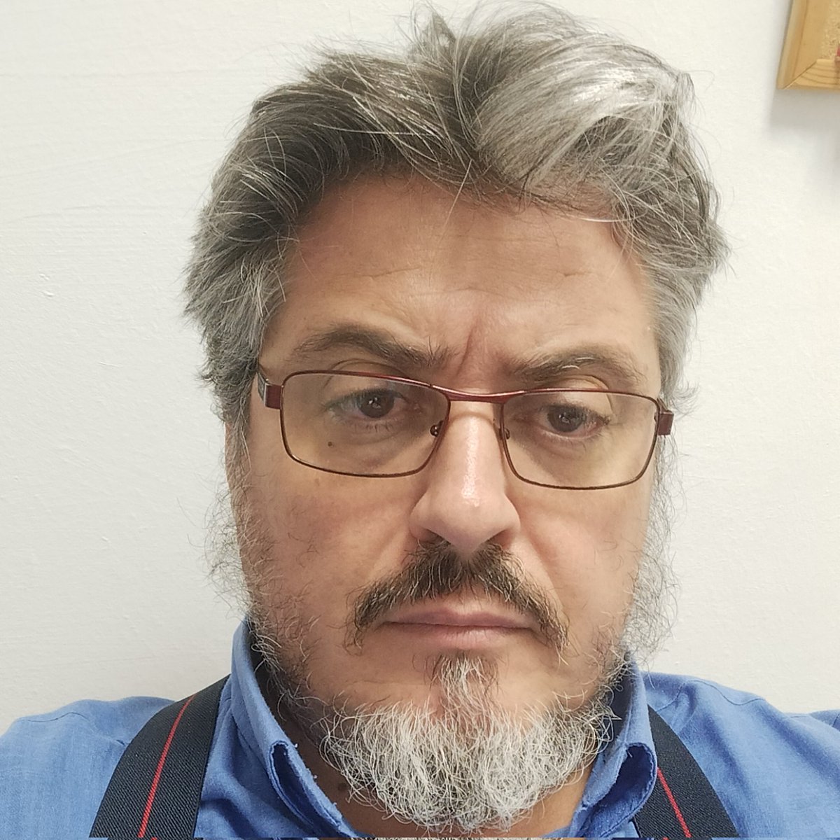 enrikavil's tweet photo. #NuevaFotoDePerfil https://t.co/njj82nnR1l