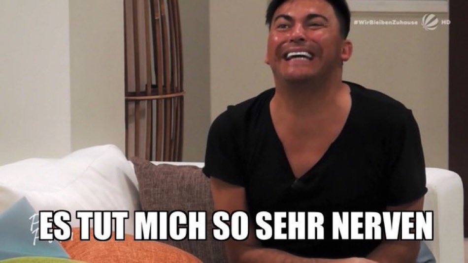 Dori_Division's tweet photo. Ich glaube der Schamane hat Kim statt Leyla verflucht. Anders kann ich mir das zwanghafte Verhalten nicht erklären. Ich will meine Ruhe von dem Thema…  #IBES https://t.co/5ERzw5TVah