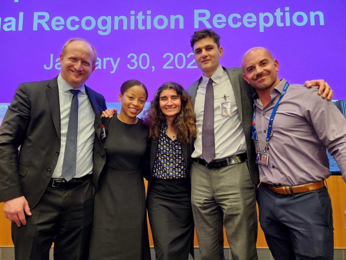 I could not be more proud of these 4 stellar hospitalists @nyulangone on their promotions to Associate Professor. Ross, Taiye, Ben and Ian - each of you is a role model for how #HospitalMedicine impacts our institutions, our patients, our communities and ourselves! CONGRATS!