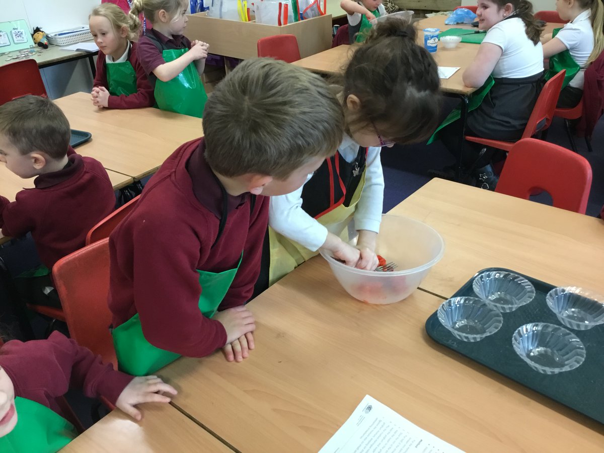 Squirrels are making their own Eton messes today.  Lots of DT skills!