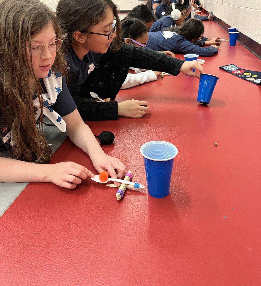 kixtastik's tweet photo. This week’s meeting was all about engineering as we finished up our Design Space badge!  Brampton’s 11th Guides and 15th Embers used teamwork to problem solve as we built ramps, marble runs and catapults! 

@girlguidesonnv @girlguidesofcan https://t.co/crNLzpXxBm