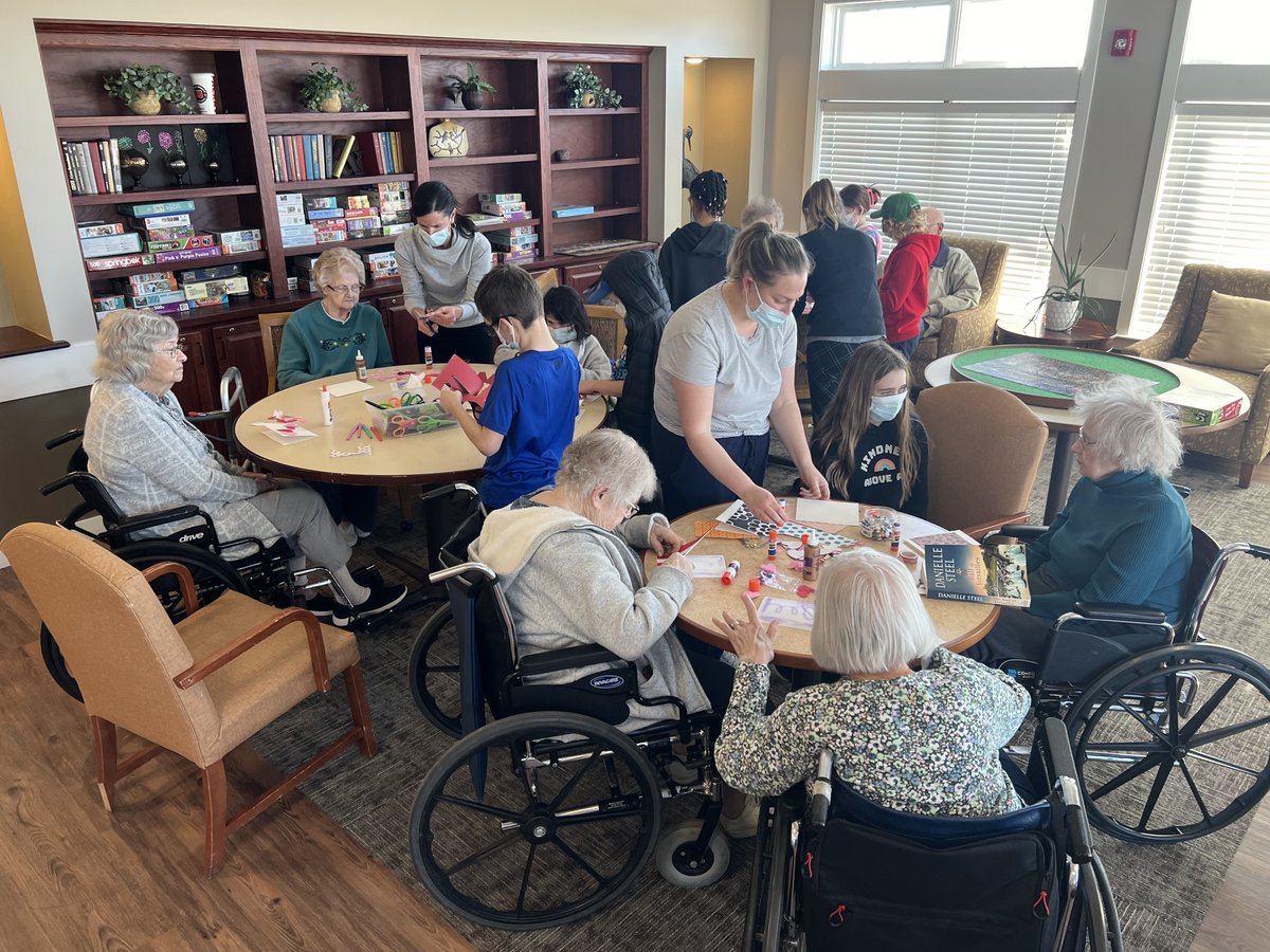 DCGDistrict's tweet photo. Today is National Inspire Your Heart with Art Day and students at South Prairie Elementary are celebrating in a really awesome way! 4th grade art students traveled to Kennybrook Village and spent time creating art with residents. #dcgexcellence https://t.co/mwzgY3FESq