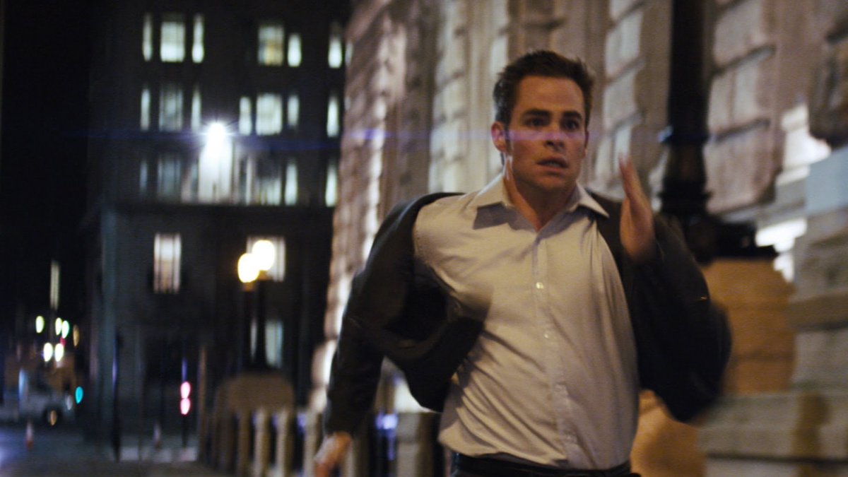 FilmLiverpool's tweet photo. Today marks 10 years since the release of Jack Ryan: Shadow Recruit 🌟

The production saw stars such as Chris Pine, Kevin Costner and Keira Knightley head to Liverpool!

Locations included:

🏰Castle Street
💦Water Street 
👑Queensway Tunnel

#FilmLiverpool https://t.co/LAyqoSjeWO