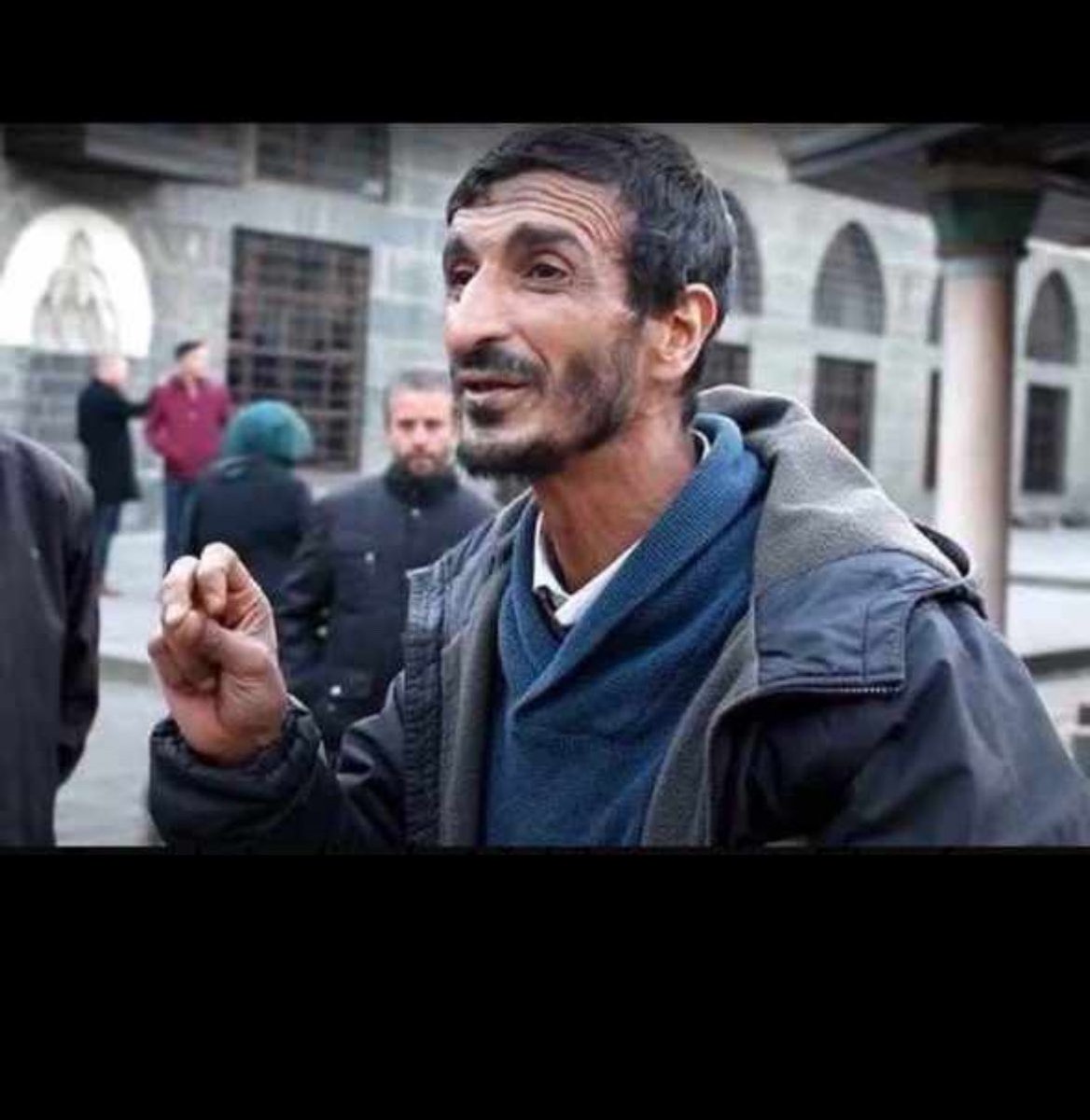 Bu hayatta mazlum iseniz mazlumdan yana iseniz kendinizce doğru bildiklerinizi söylüyorsanız birilerinin çıkarlarına menfaatine dokunuyorsunuz demektir, bunun bedeli ölüm olmamalı öldürülmek olmamalı ramazan hoca yanlız değildir #ramazanhoca