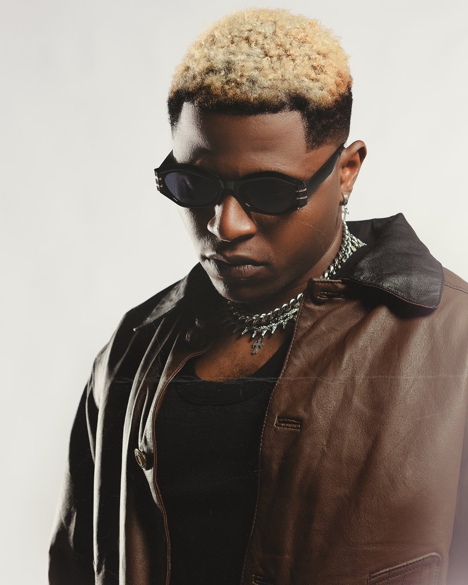 Toyimusic's tweet photo. 🎂+1 Bandit 
Wish you all the best’s and GOD Bless you bandit ,Your a real badman,Keep dropping bangers ,Your time is coming bandit
Live Long Life “YLL”
Happy birthday Toyi
Enjoy your day https://t.co/go5dTRKu4z