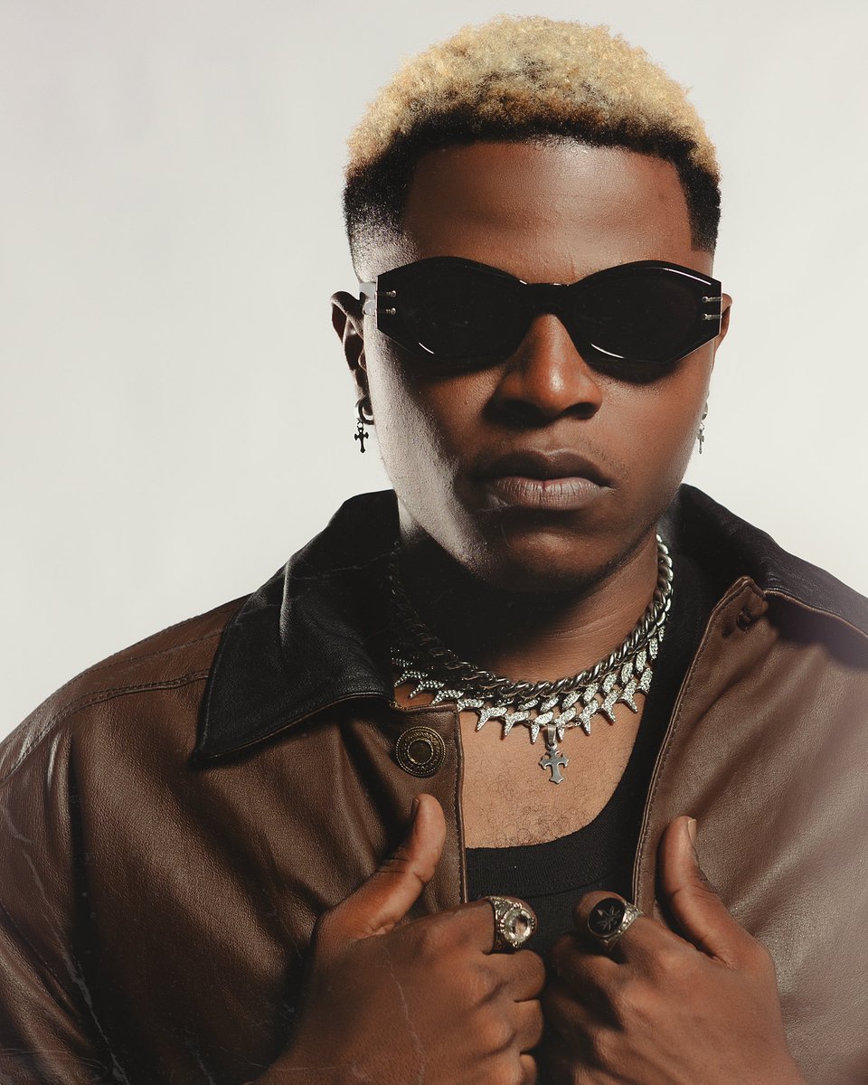 Toyimusic's tweet photo. 🎂+1 Bandit 
Wish you all the best’s and GOD Bless you bandit ,Your a real badman,Keep dropping bangers ,Your time is coming bandit
Live Long Life “YLL”
Happy birthday Toyi
Enjoy your day https://t.co/go5dTRKu4z