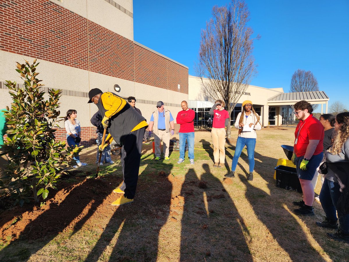 Thank you Upstate Circle of Friends for bringing Trees Upstate to our school, donating Trees and speaking about careers in horticulture, conservation and impacts of nature on our health! 
<a href="/gcschools/">Greenville County Schools</a> <a href="/SHSouthside/">SouthsideHS</a>