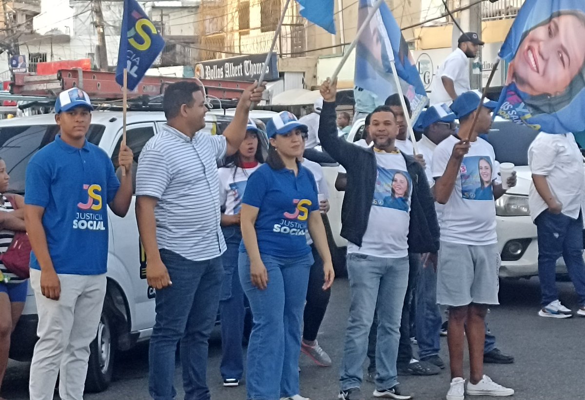 JSocialGSD's tweet photo. #VillaFrancisca

#VillaConsuelo 

#VillaJuana

#VillasAgricolas

#VillaMaria

#LaZurza

#Capotillo

#SimónBolivar

#24DeAbril 

#EnsEspaillat

#27DeFebrero

#Guachupita

#MariaAuxiliadora

#EnsLuperon

#LosGuandules

#Gualey

#LaCienaga

#CarolinaAlcaldesa
#DraKeylaRegidora https://t.co/9jVrNuafGm