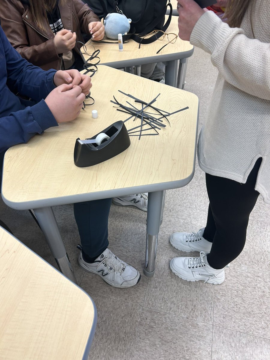 Started off the spring semester with some team building activities! It was a great way to set the tone and expectations, getting kids to work together and practice conversational skills!