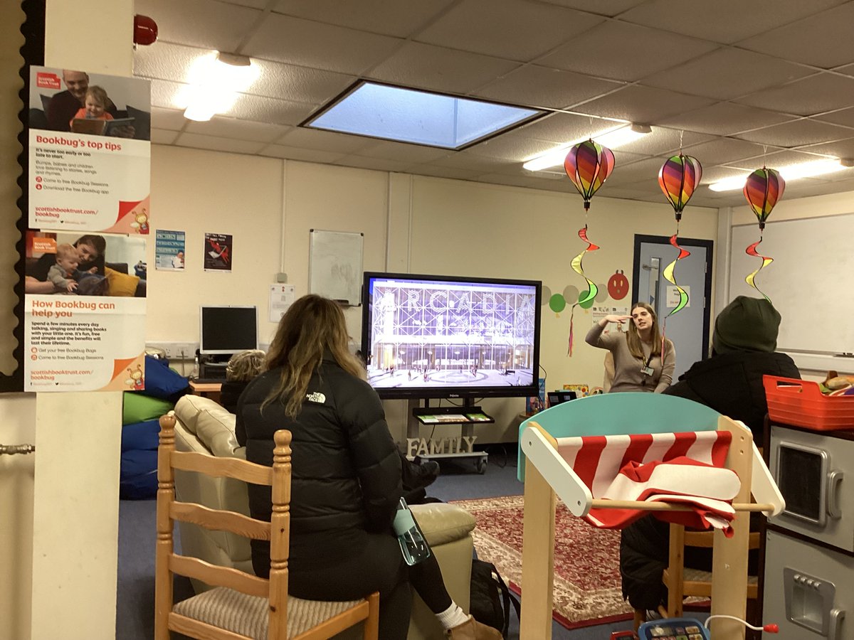 BorrowfieldPS's tweet image. Thank you so much to @EsportsAngus for hosting our Play and Stay online safety afternoon with P6, P6/7 and P7. We hope the grown ups all enjoyed it as much as the children enjoyed showcasing their learning! #DYW #GamingInEducation