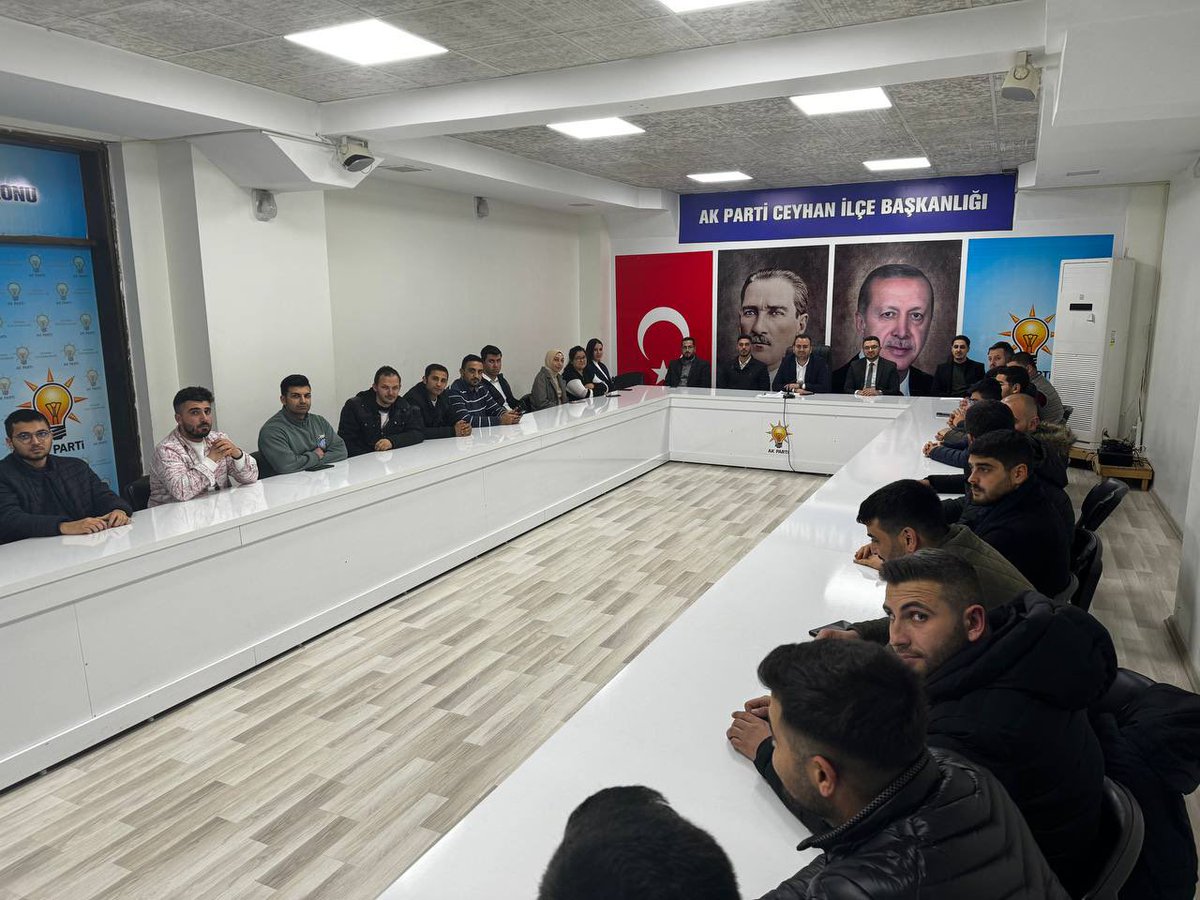 yunuskorkmazz01's tweet photo. Ceyhan AK Gençlik Olarak Haftalık olağan yönetim kurulu toplantımızı İlçe koordinatörlerimizin katılımıyla gerçekleştirdik. AK Gençlik olarak Adanamızda ve Ceyhanımızda Belediyelerimizi Cumhurittifakımıza kazandırmaya Hazırız Kararlıyız. 🇹🇷 @onderryucel https://t.co/muGeOz0z9X