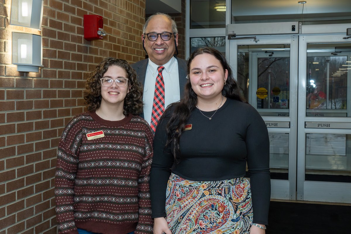 UC Clermont College (@ucclermont) on Twitter photo Special thanks to <a href="/uofcincy/">University of Cincinnati</a> <a href="/Prez_Pinto/">Neville G. Pinto</a> for making time to connect with our students, faculty and staff during his campus visit last week! #NextLivesHere #BearcatsBeginHere Special thanks to <a href="/uofcincy/">University of Cincinnati</a> <a href="/Prez_Pinto/">Neville G. Pinto</a> for making time to connect with our students, faculty and staff during his campus visit last week! #NextLivesHere #BearcatsBeginHere