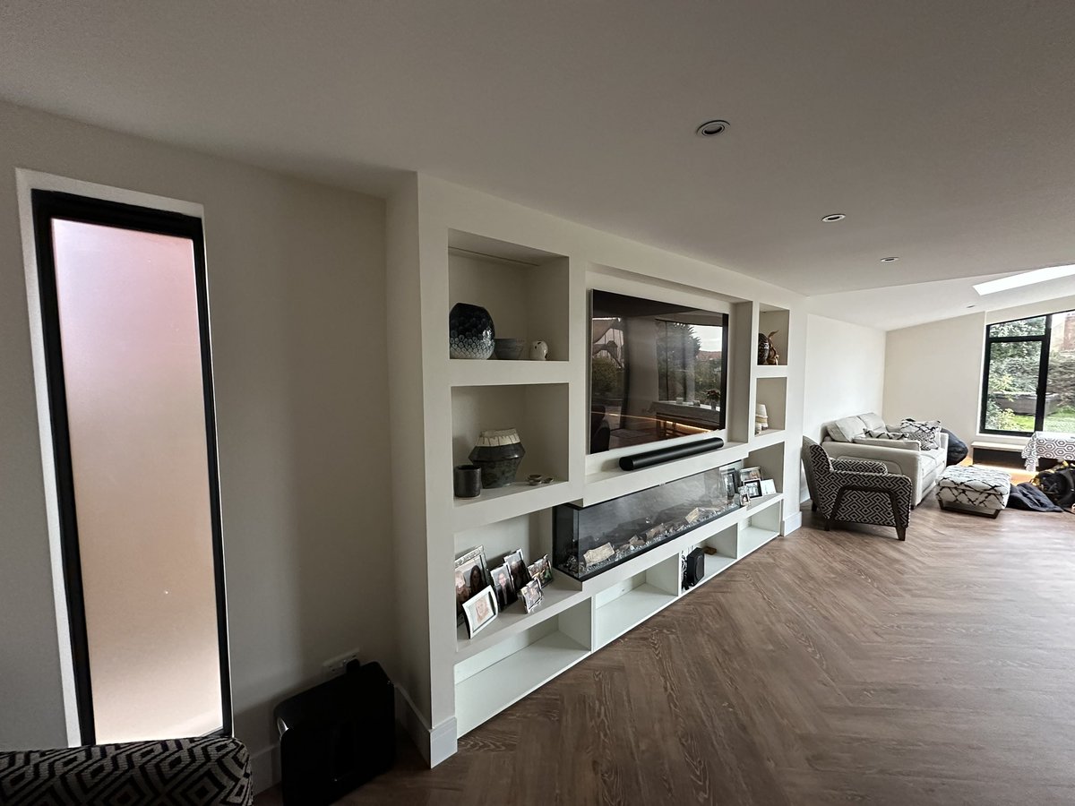 formationCon's tweet photo. Our extension now finished. Very happy clients. Now giving them the open planned lounge and dining area out to a huge patio area. #construction #extension https://t.co/TOGXSyTPjO