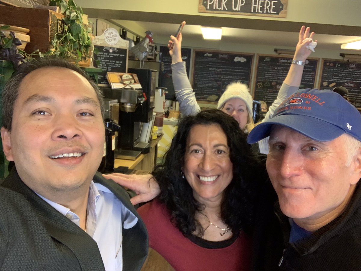 SokharyChau's tweet photo. Hail to the Chief!  
Thank you Chief, Lisa, Jim, and our new friend in the back for welcoming me to #dunstablema. The Farmhouse Cafe is a unique diner offering fresh coffee and a great breakfast. https://t.co/b9PfX0zttm