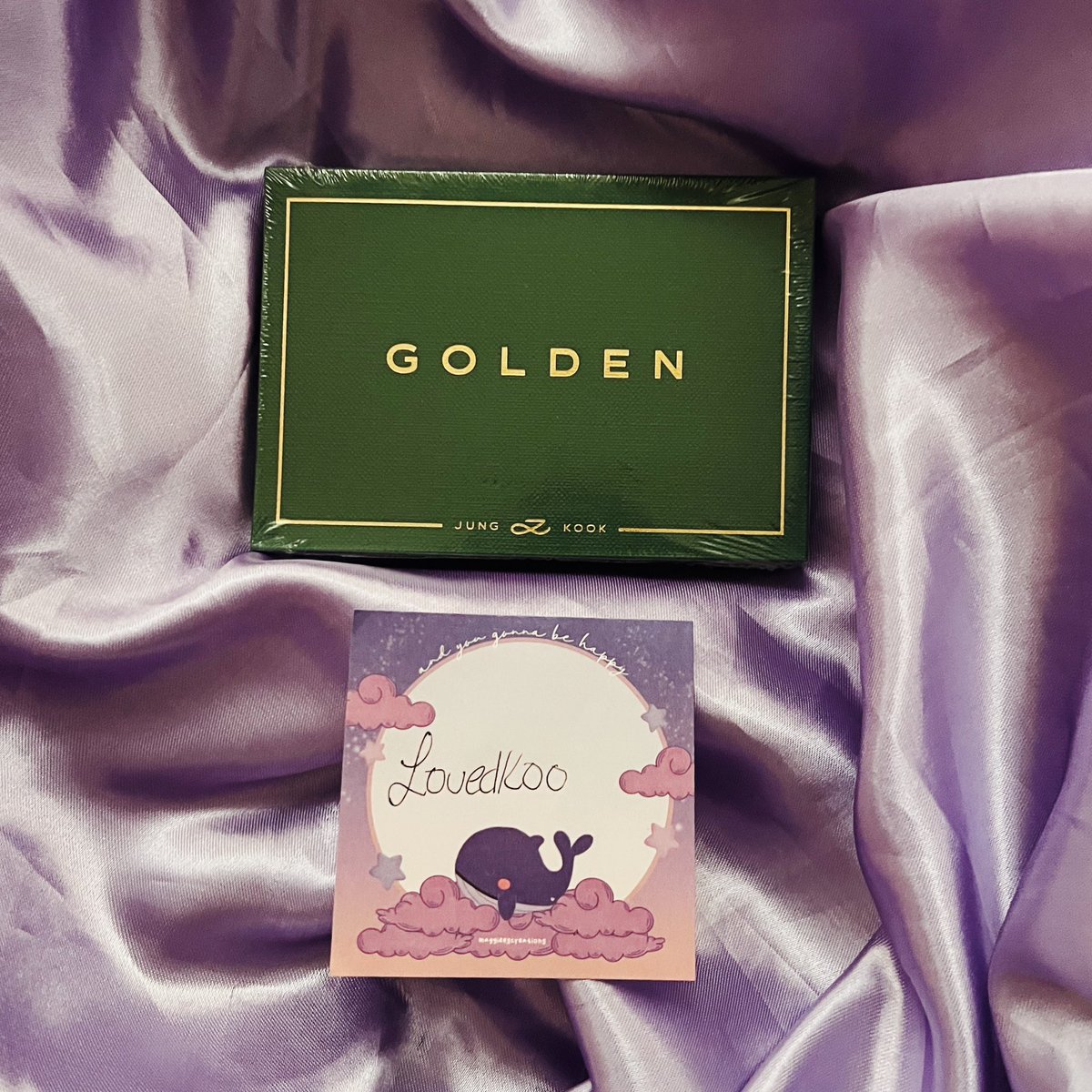 Iovedkoo's tweet photo. GOLDEN ALBUM GIVEAWAY 💛

- rt + reply koo pics!
- followers only 

💫 weverse version 
💫 ww 

ENDS 2/2 https://t.co/xDaeYPpKAb
