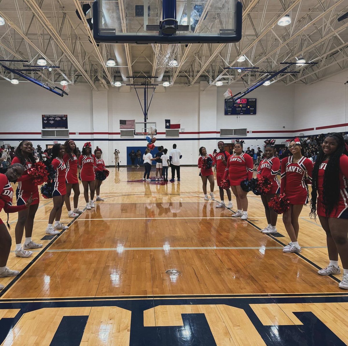 DAVIS HIGH SCHOOL CHEER tweet media