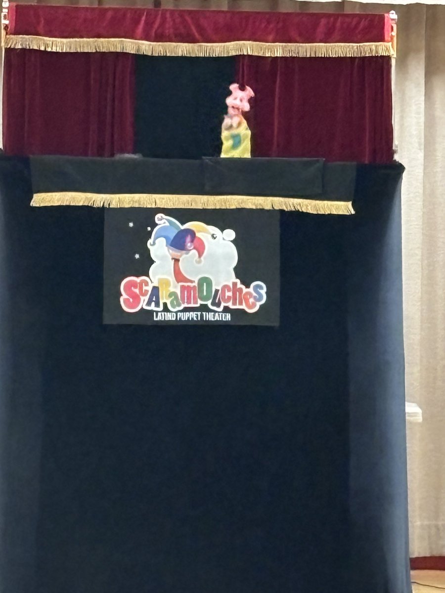 Our 3K and PreK students were treated to a special performance by Scaramouches Latino Puppet Theater today! @nycdistrict30