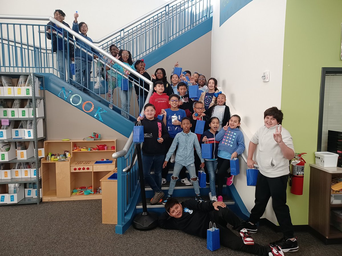 Mrs. Ford's Magical Land of Books (@libraryridge) on Twitter photo The Bluebonnet party was a blast! I think the phase "Mrs. Ford went all out" was used... That's right friends, Mrs. Ford goes ALL OUT for reading!! <a href="/HumbleISD_RCE/">Ridge Creek Elem</a> <a href="/TBABooks/">TX Bluebonnet Award</a> #CubcommUNITY #thehumblelibrarian <a href="/HumbleISD_lib/">Humble ISD Libraries</a> The Bluebonnet party was a blast! I think the phase "Mrs. Ford went all out" was used... That's right friends, Mrs. Ford goes ALL OUT for reading!! <a href="/HumbleISD_RCE/">Ridge Creek Elem</a> <a href="/TBABooks/">TX Bluebonnet Award</a> #CubcommUNITY #thehumblelibrarian <a href="/HumbleISD_lib/">Humble ISD Libraries</a>