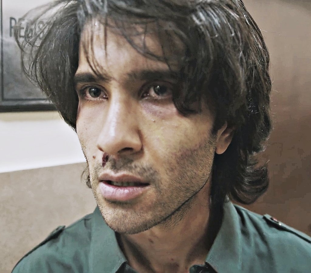ain't no way this man is real when it comes to acting! I'm honestly overwhelmed after todays episode &amp; <a href="/ferozekhaan/">Feroze Khan</a>'s performance! The rage, the anger, the pain? HE DIDN'T SHED A SINGLE TEAR but still it's enough to make me a crying mess😭

#FerozeKhan #AkharaOnGREENTV #DilSher