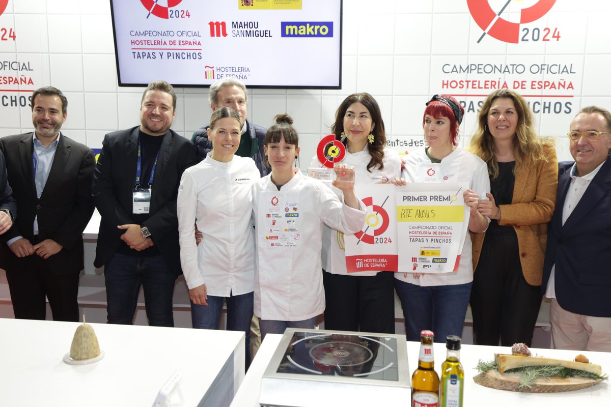 🍸El zaragozano Borja Insa 1ºBartender Revelación de #madridfusion2024

🍡La mejor tapa en #madridfusion2024 creación d Iris Jordán, Rte Ansils(Huesca), que además ha sido elegida 3ªmejor cocinera revelación

👨‍🍳David (El Gratal-Ejea) clasifica su tapa entre las 6 mejores d España