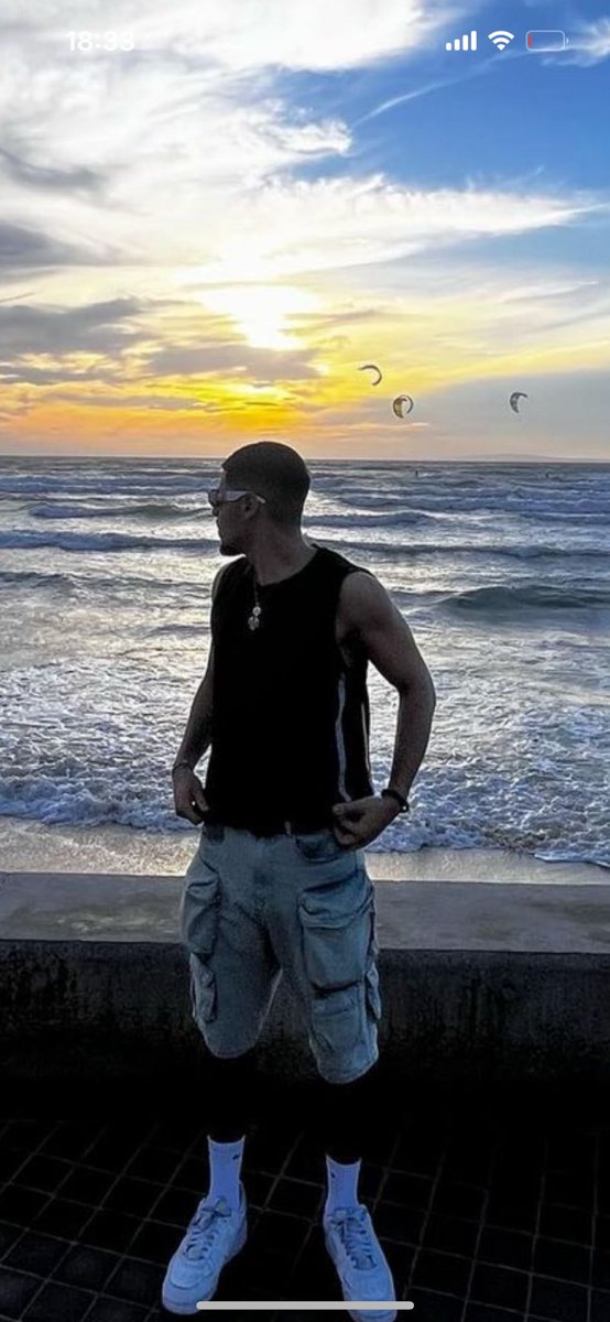 masajerro_'s tweet photo. @Laxus1x @tantechantii Wieso schreibst du mir auf insta und blockierst nach 1 sekunde das ich nicht schreiben kann wie so eine fotze mit deinen 2 kilo armen du manyak https://t.co/ywYQOFQ69h