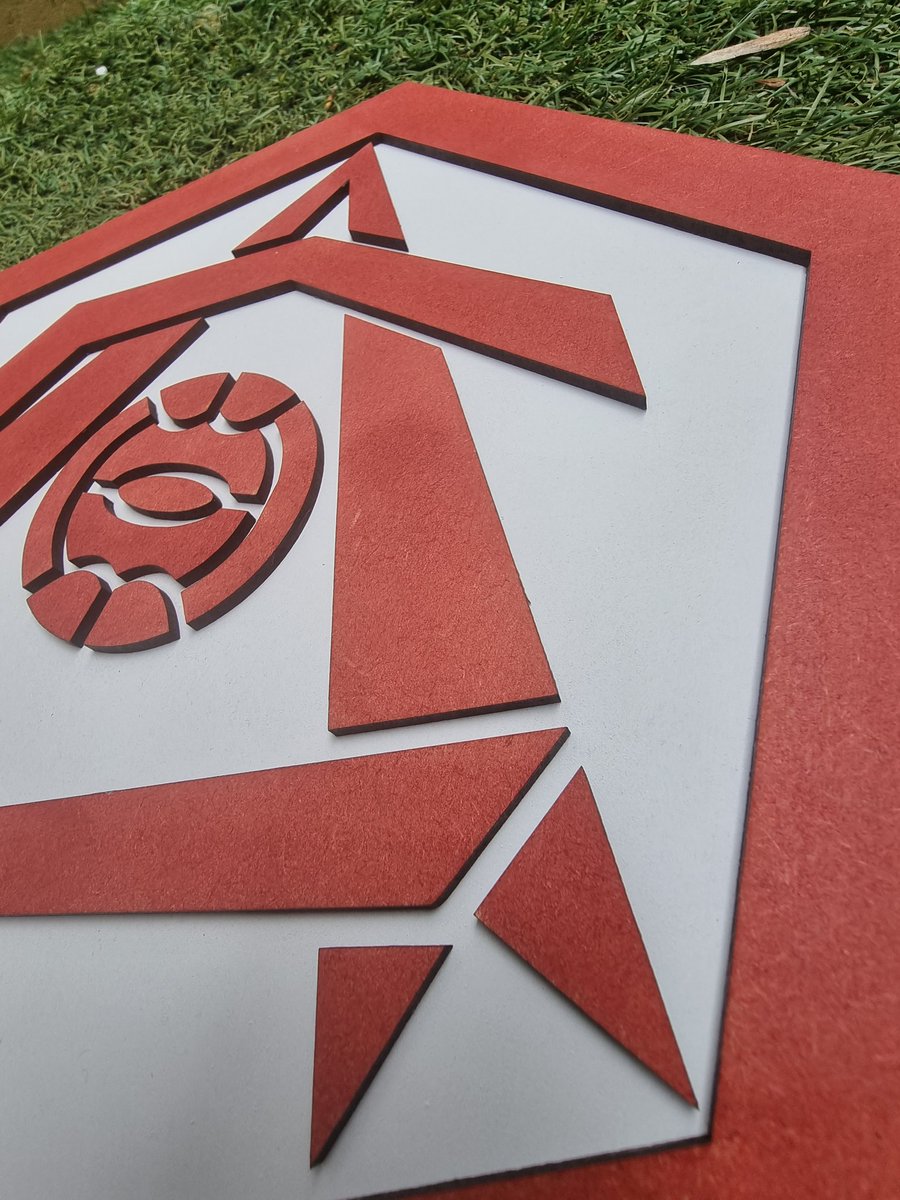 sliney66 tweet media