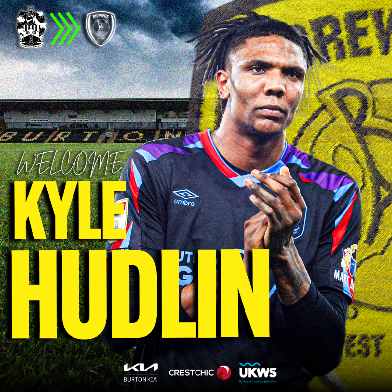 burtonalbionfc's tweet photo. TRANSFER NEWS 📝

The #Brewers have completed the signing of 6'9" striker Kyle Hudlin from Huddersfield Town on loan until the end of the season 🤝

#BAFC

Read more 👇👇👇