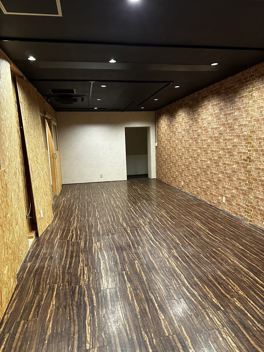 ライダーズカフェCROSSPOINT CHITA-BASE tweet media