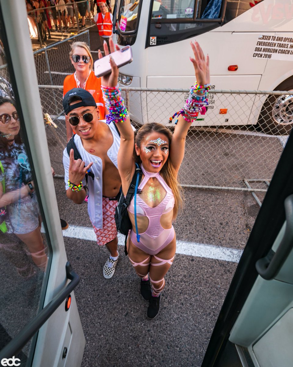 EDC_LasVegas's tweet photo. Shuttle Presale is available now, Headliners!🤩🚎

📣 If you're a 2023 Shuttle Purchaser that also has a 2024 ticket, OR if you're a 2024 Future Owl Presale Headliner, you'll have early access starting tomorrow at 10am PT. Check your email now for your access code 📧 https://t.co/5OU8i23GO0