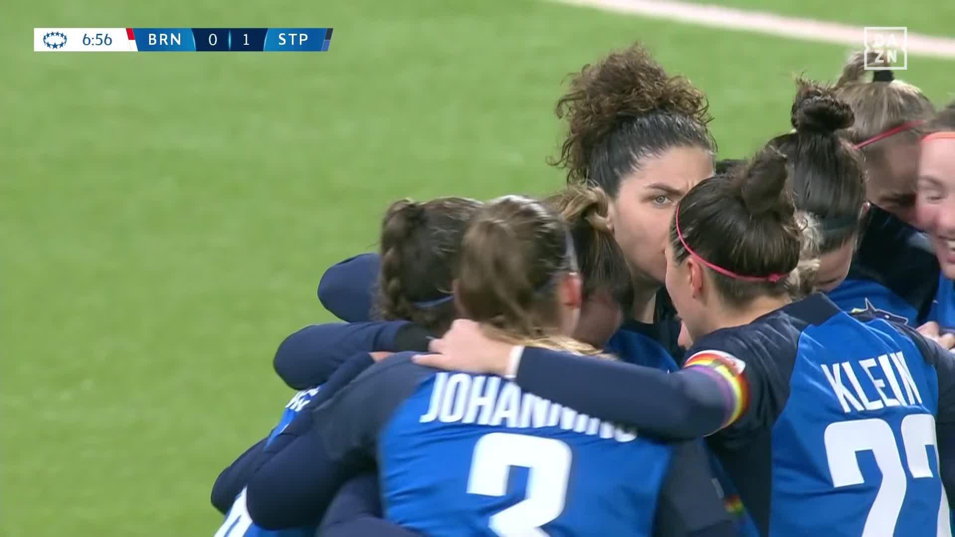 St. Pölten with an early lead! 😯Sarah Mattner-Trembleau with the goal. Right place, right time 🤌Watch the UWCL LIVE for FREE on DAZN 👉  #UWCLonDAZN