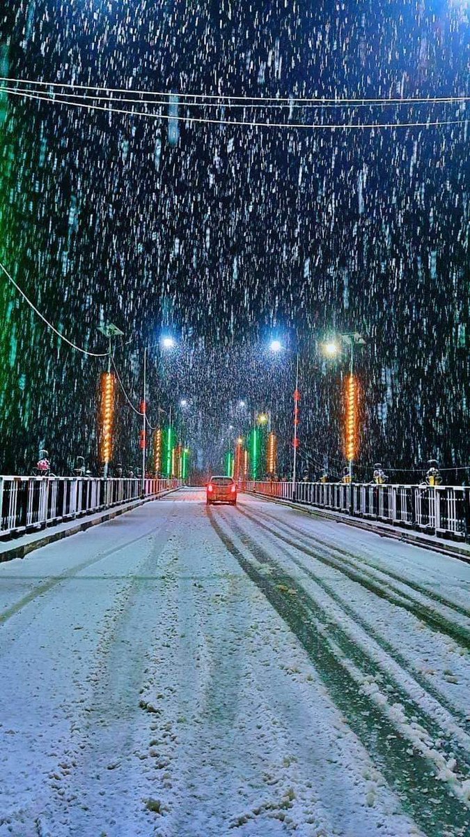 Apna pind Bandipora
Madhumati  bridge kaloosa bandipora.. ❤

#Bandipora #JammuAndKashmir #Imrankhan #RehanZaib  #NawazSharif #BOBBY #BabarAzam #snowfall