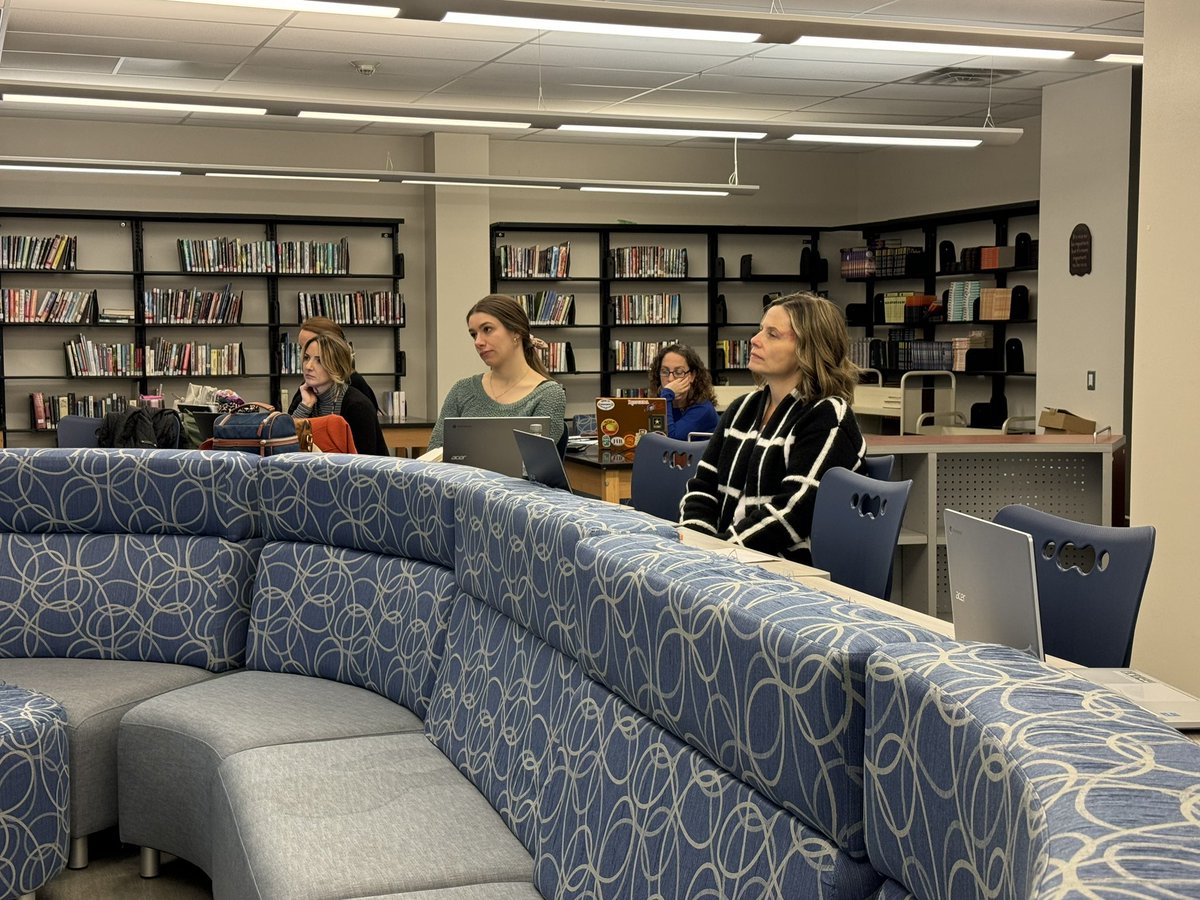 AllisonCunniff's tweet photo. Secaucus English teachers engaged in @IXLLearning training this afternoon. We love days where we can become students again! @SecaPSD #IXLLearning https://t.co/rw12j79AML