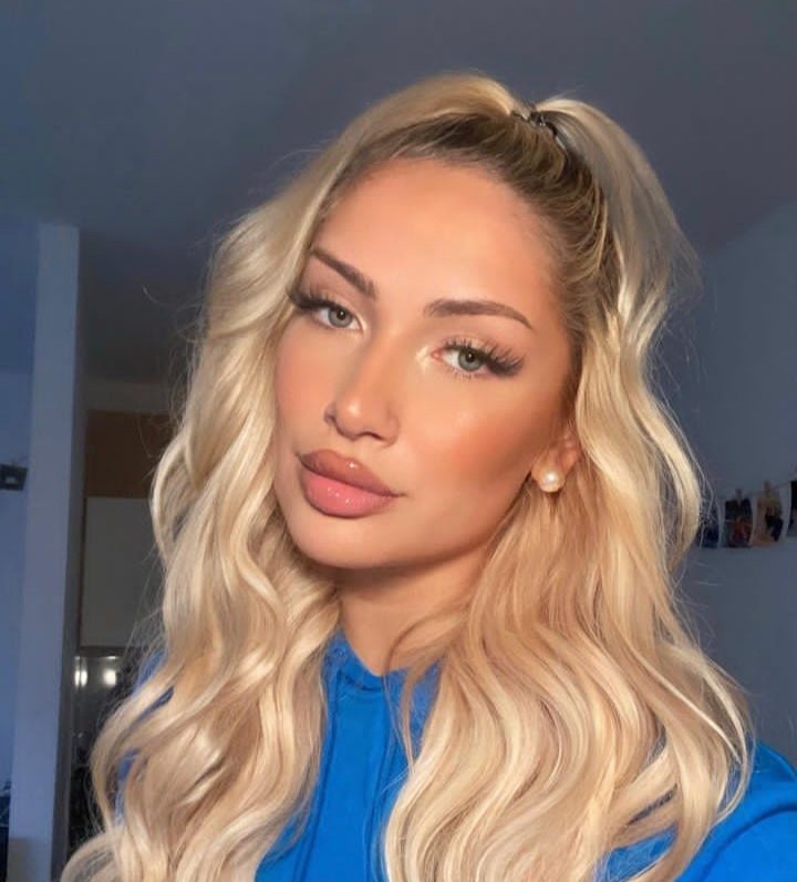 Anne Tracy (@anne23tracy1) on Twitter photo 