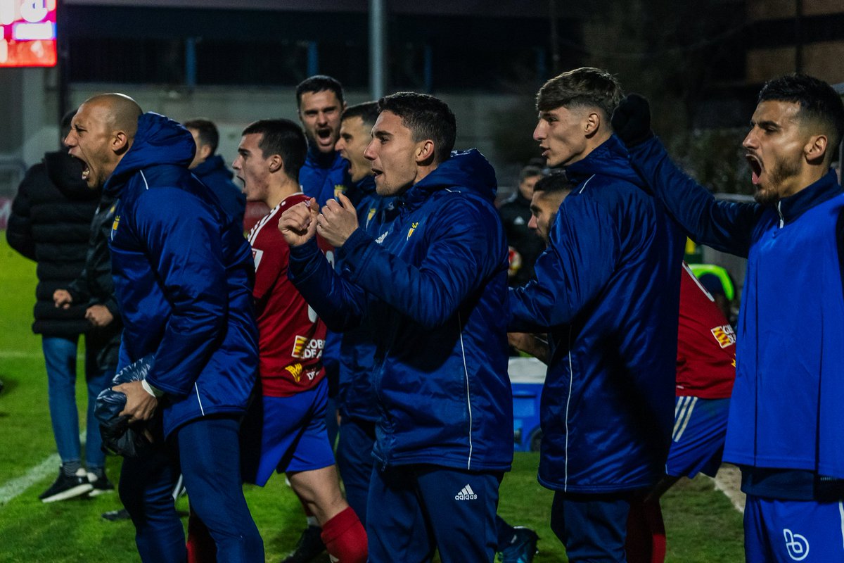 "𝐄𝐥 𝐭𝐢𝐞𝐦𝐩𝐨 𝐩𝐫𝐞𝐦𝐢𝐚𝐫𝐚́ 𝐚 𝐥𝐨𝐬 𝐯𝐚𝐥𝐢𝐞𝐧𝐭𝐞𝐬". <a href="/BorjaMani11/">Borja Romero</a>, dixit.

𝙑𝑨𝙈𝑶𝙎 𝙏𝑬𝙍𝑼𝙀𝑳 🔴🔵