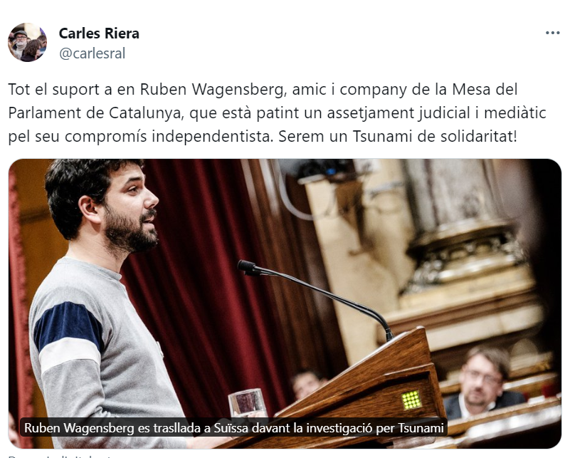 Aquests dos, quan van robar-li la presidència del Parlament a la MHP <a href="/LauraBorras/">Laura Borràs 🎗</a>, li van aplanar el camí al jutge Barrientos per poder dictar una sentència aberrant i injusta contra ella.
Aquesta falsa solidaritat és repugnant.