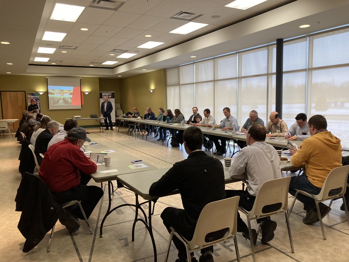 midwestco_op's tweet photo. Focus on Goats today with local producers, great day of learning and information sharing. Thanks to all our speakers and sponsors @MasterfeedsCDN , @GroberNutrition , @ValfromUkal https://t.co/22gPkl1Xgz