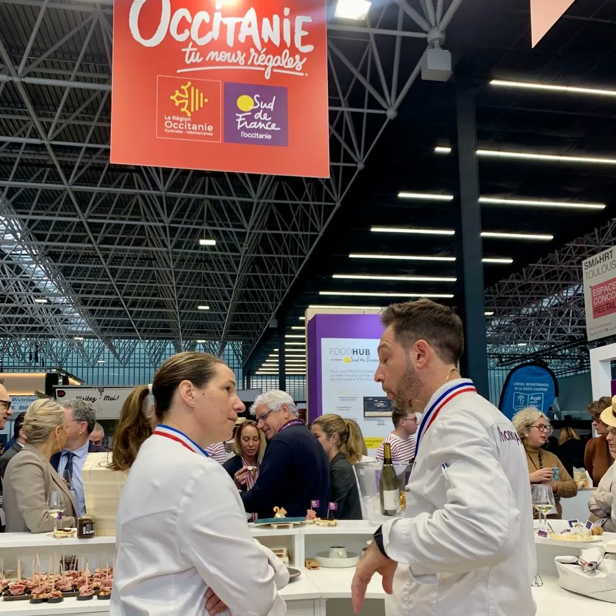 ThomasClament's tweet photo. 🍇  SMAHRT TOULOUSE 🥗
Très belle édition 2024 pour ce nouveau salon de la gastronomie à Toulouse. #SMARHT

Ravi d'avoir mis en avant une nouvelle fois les productrices-eurs #suddefrance de la région #occitanie 
avec mes shows cuisine. 

Culinairement 
Chef Thomas https://t.co/SSS4Tt8lS8